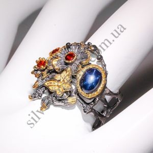 дизайнерский серебряный перстень со звёздчатым сапфиром