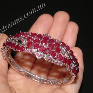 Рубиновый браслет из серебра