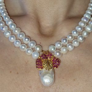Ожерелье серебро натуральный барочный жемчуг и рубин