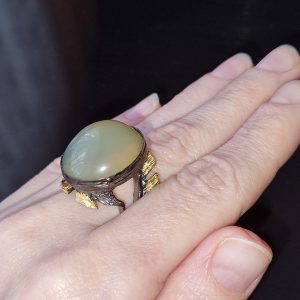 Кольцо серебро натуральный опал кабошон