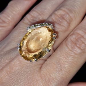 Перстень серебро натуральный цитрин