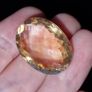 Природный камень цитрин 29 карат
