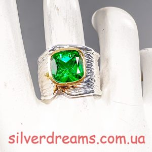 Кольцо серебро натуральный зелёный топаз