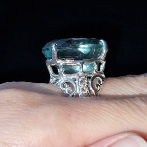Кольцо серебро натуральный флюорит