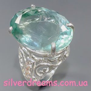 Перстень серебро натуральный флюорит