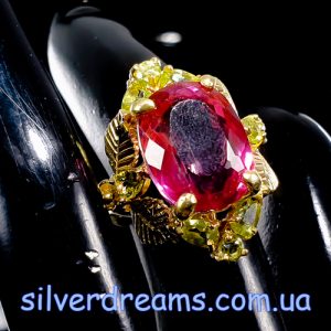Кольцо серебро натуральный розовый топаз и хризолит