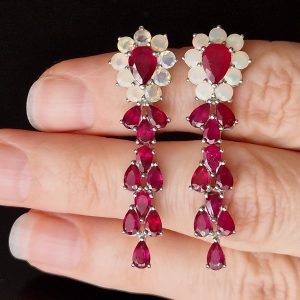 Длинные серьги серебро натуральный опал и рубин