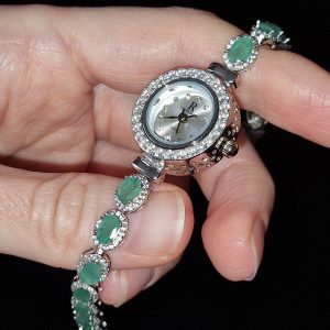 Часы/браслет серебро натуральный изумруд