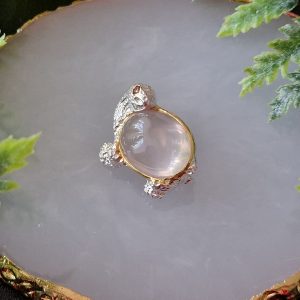 Брошь серебро натуральный розовый кварц