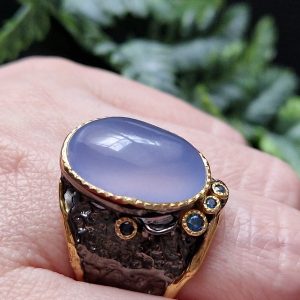 Перстень серебро натуральный сапфирин (халцедон)
