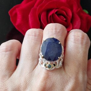 Кольцо серебро природный сапфир