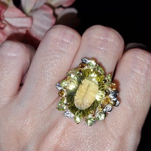 Кольцо серебро природный лимонный кварц