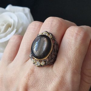 Кольцо серебро природный солнечный камень кошачий глаз