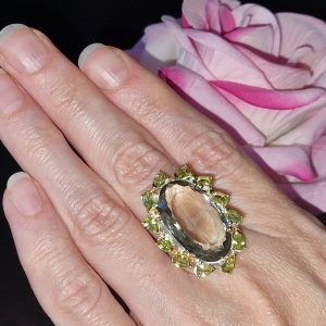 Кольцо серебро природный зелёный аметист (празиолит) + хризолит