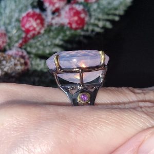Кольцо серебро природный лавандовый кварц