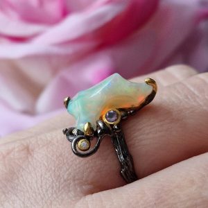 Кольцо серебро природный огненный опал