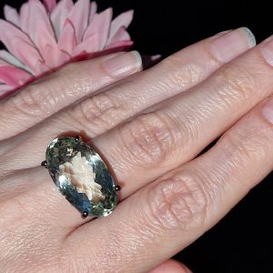 Перстень серебро натуральный празиолит