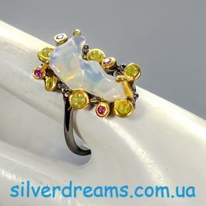 Кольцо серебро натуральный радужный огненный опал