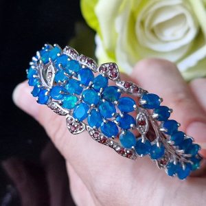 Браслет серебро натуральный голубой опал и родолит