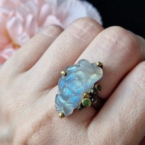 Кольцо серебро натуральный лабрадор