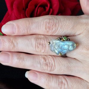 Перстень серебро натуральный лабрадорит