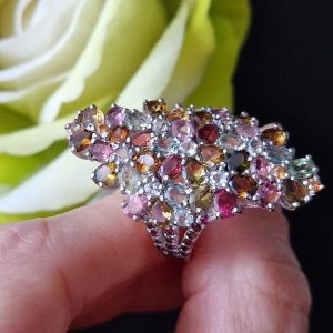 Кольцо серебро натуральный турмалин и родолит