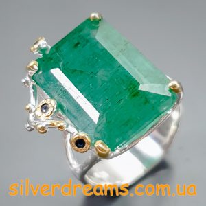 Кольцо серебро природный зелёный берилл