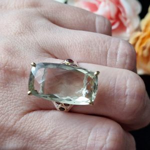 Кольцо серебро природный зелёный аметист (празиолит)