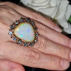 Перстень серебро натуральный радужный огненный опал + топаз + турмалин