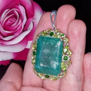 Подвес серебро натуральный берилл диопсид хризолит