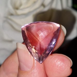 натуральный аметрин триллиант