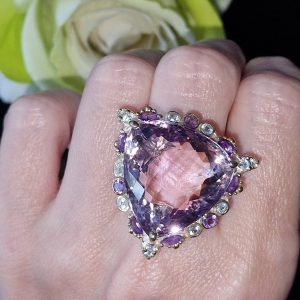 Кольцо серебро природный аметист
