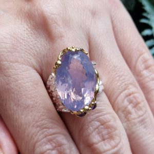 Перстень серебро натуральный лавандовый кварц
