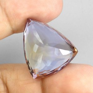 Крупный природный аметрин