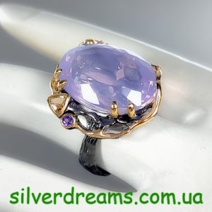 Кольцо серебро природный лавандовый кварц