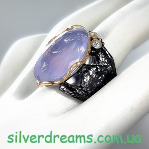 Кольцо серебро природный лавандовый кварц