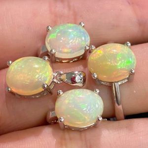 Гарнитур серебро натуральный эфиопский опал