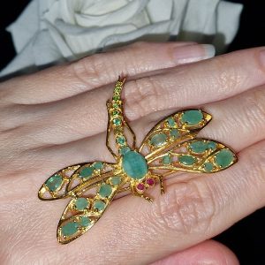 Брошь серебро природный изумруд и рубин