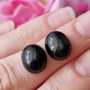 Природный камень звёздчатый диопсид