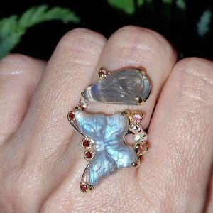 Перстень серебро натуральный лабрадор