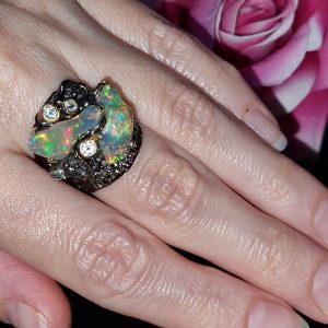 Кольцо серебро натуральный эфиопский опал