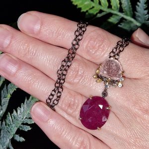 Колье серебро натуральный рубин + турмалин + топаз