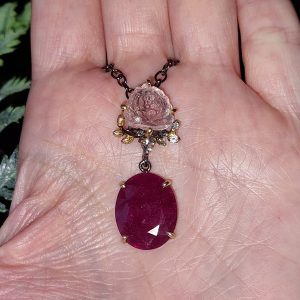 Колье серебро натуральный рубин + турмалин + топаз
