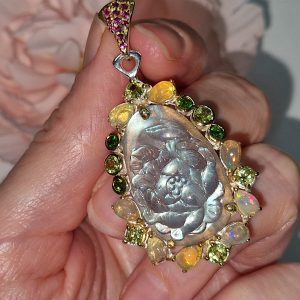 Кулон серебро природный лабрадорит + опал + хризолит + диопсид