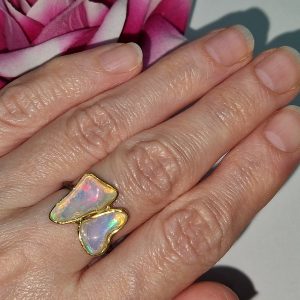 Кольцо серебро природный эфиопский опал