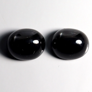 Натуральный звёздчатый диопсид - комплект из 2 камней