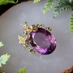 Подвес серебро натуральный аметист + изумруд