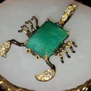 Кулон/брошь серебро природный берилл