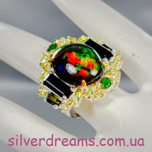 Перстень серебро натуральный чёрный опал турмалин диопсид хризолит