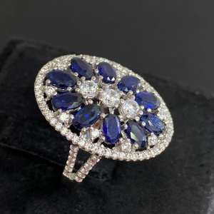 Кольцо серебро природный сапфир